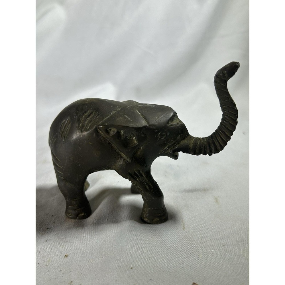 Vintage Brass Elephant MCM Mid Century Modern Collectible 4.5" x 4"